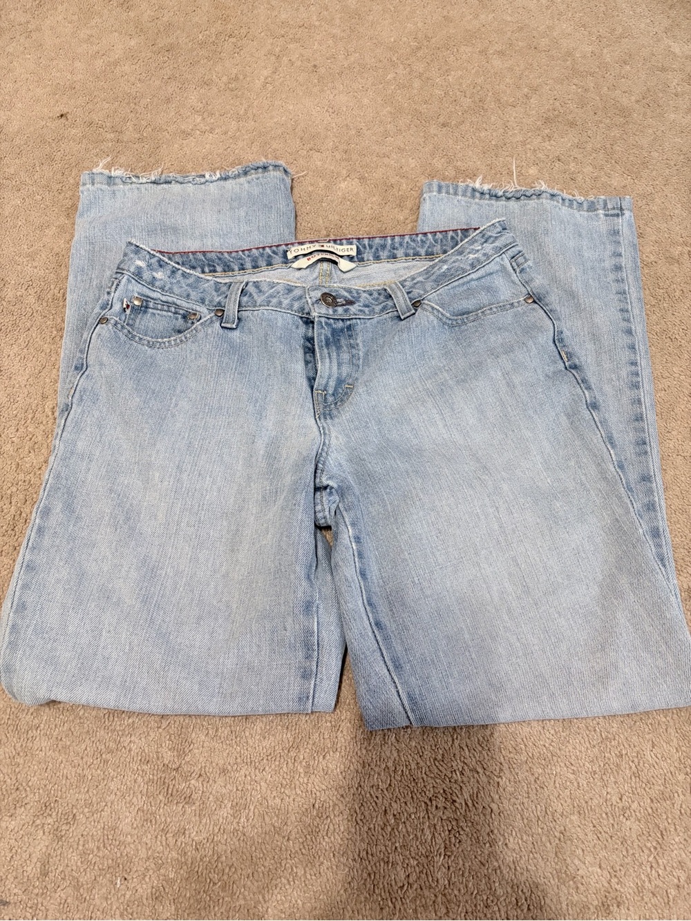 Vintage Y2K Tommy Hilfiger Light Blue Straight Leg Boyfriend Size 2 Jeans